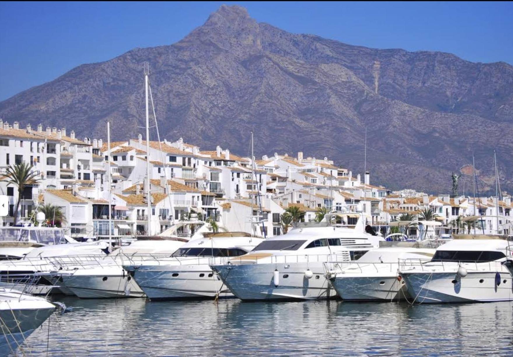 Luxury Villa In Marbella Golden Mile Экстерьер фото