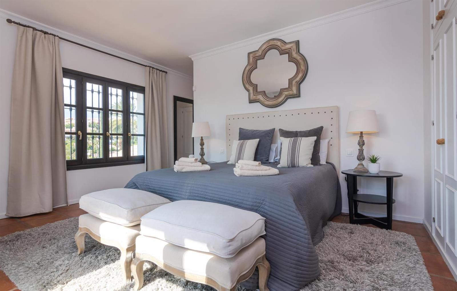 Luxury Villa In Marbella Golden Mile Экстерьер фото