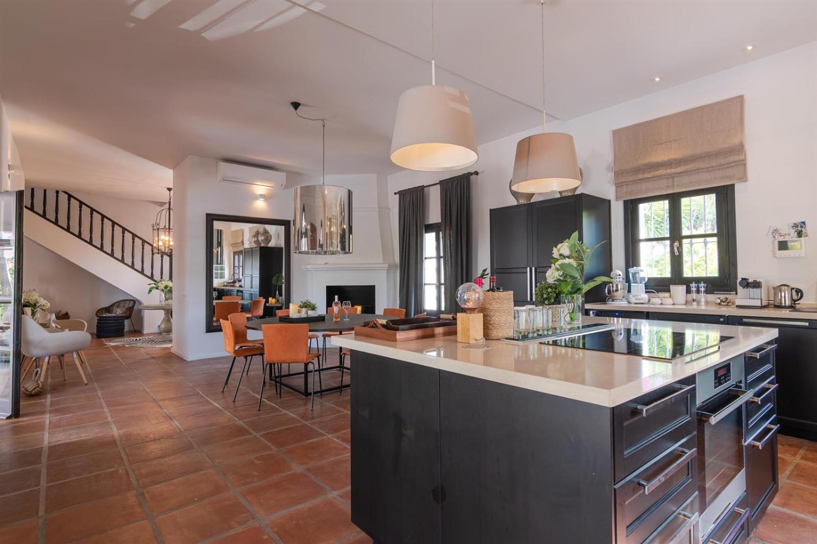 Luxury Villa In Marbella Golden Mile Экстерьер фото
