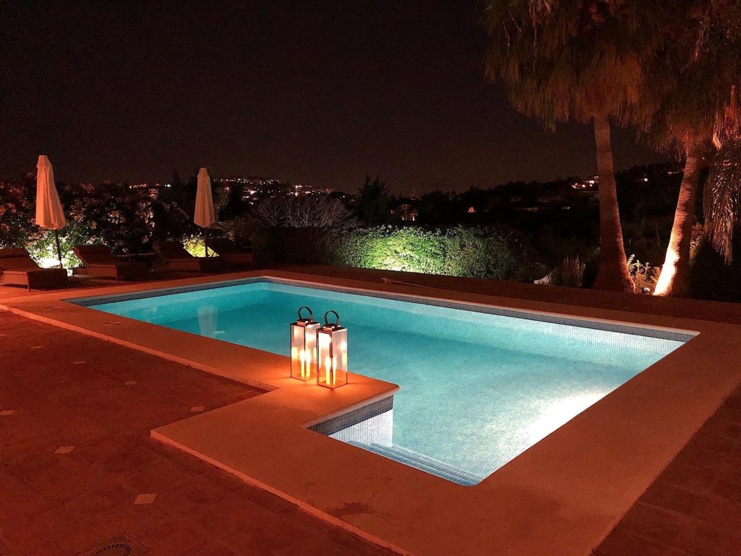 Luxury Villa In Marbella Golden Mile Экстерьер фото