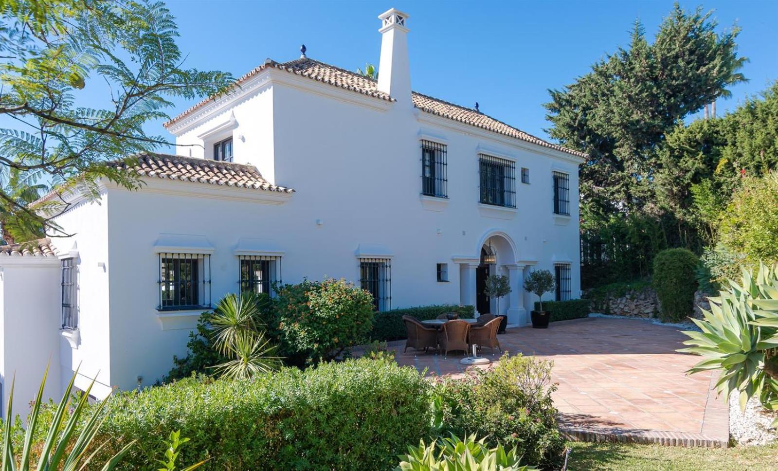 Luxury Villa In Marbella Golden Mile Экстерьер фото